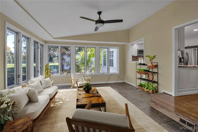 $749,900 | 15 Briarhill Road, Amherst, NY 14221