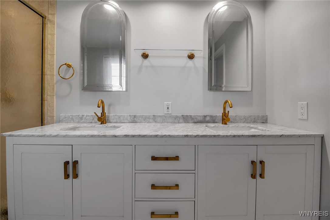 15 Briarhill Road Amherst, NY 14221 - Photo 32 of 37