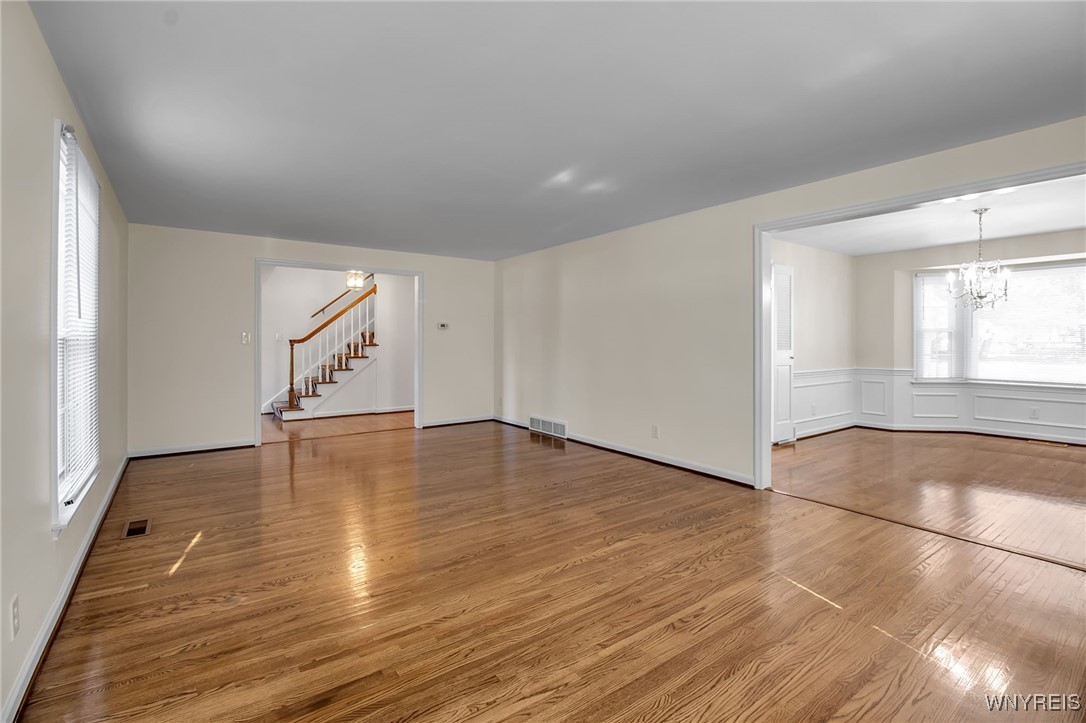 15 Briarhill Road Amherst, NY 14221 - Photo 6 of 37