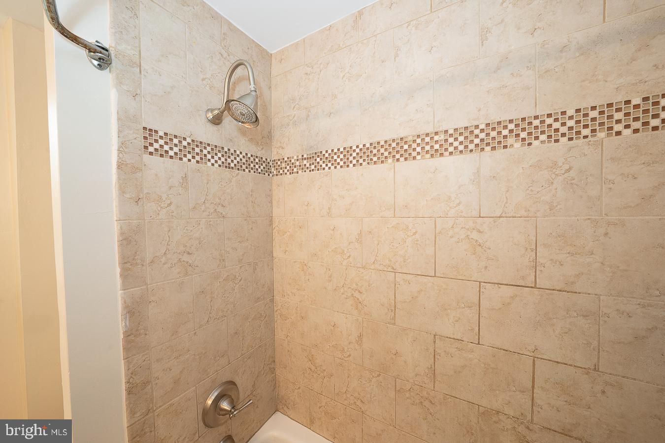 715 Ashbourne Road Cheltenham, PA 19012 - Photo 29 of 39