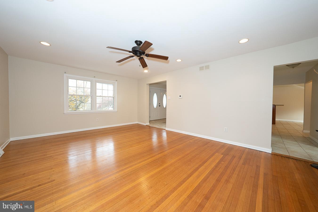 715 Ashbourne Road Cheltenham, PA 19012 - Photo 5 of 39