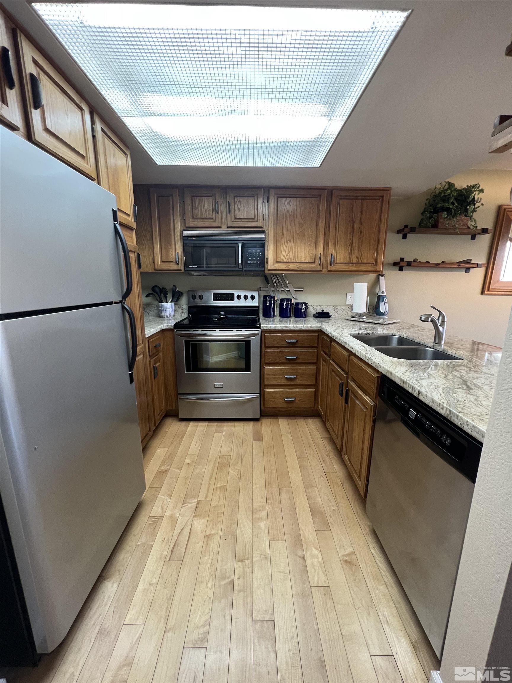 2875 Idlewild Drive, Unit 3 Reno, NV 89509 - Photo 10 of 24 Photo 10