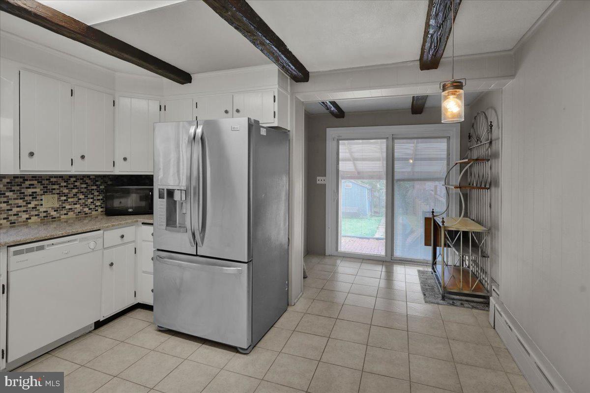 210 North Waverly Street Reading, PA 19607 - Photo 14 of 38 Gallery Image 14