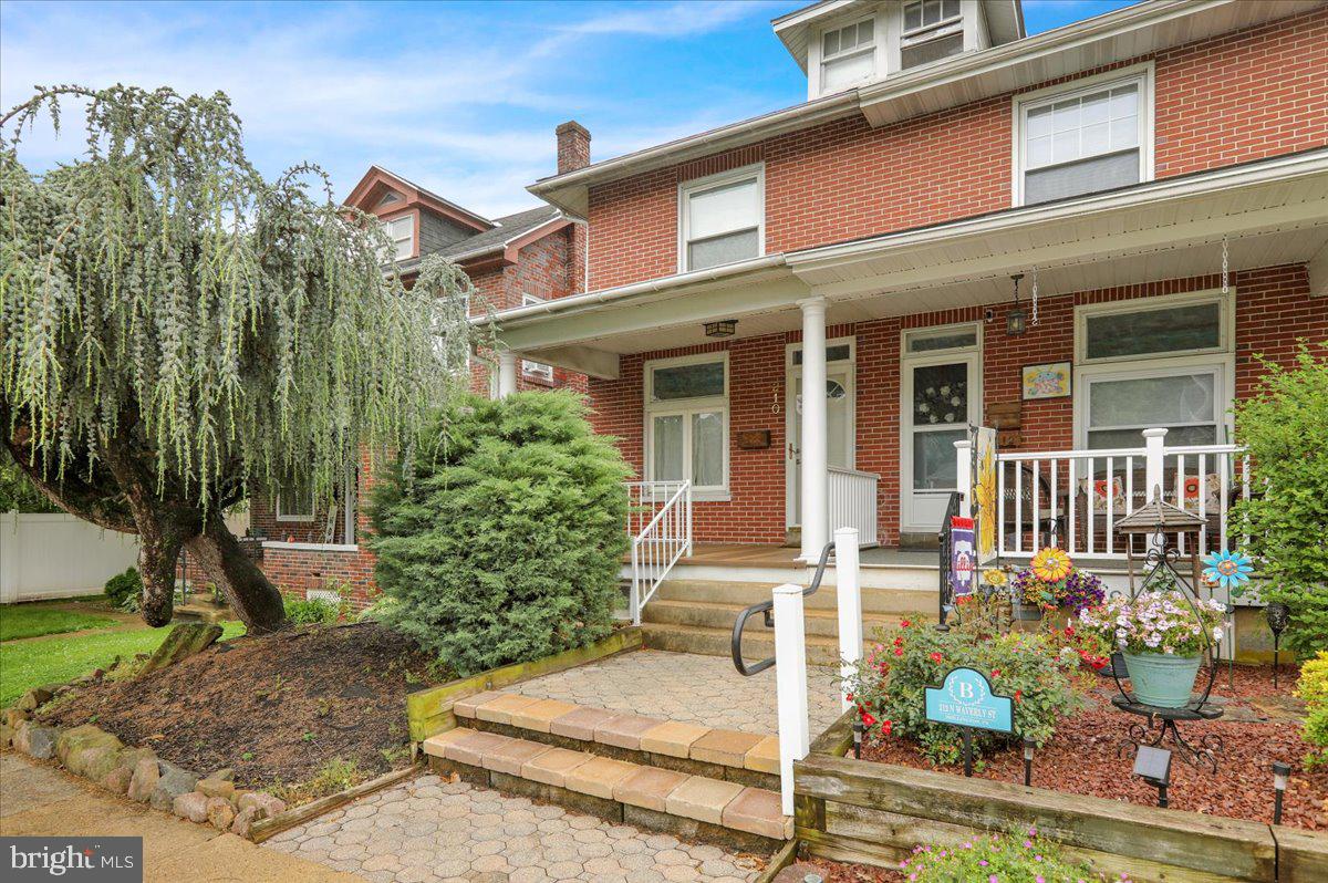 210 North Waverly Street Reading, PA 19607 - Photo 2 of 38 Gallery Image 2