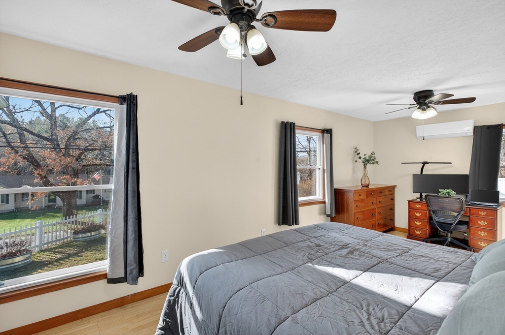 35 Dudley Road Oxford, MA 01540 - Photo 20 of 40