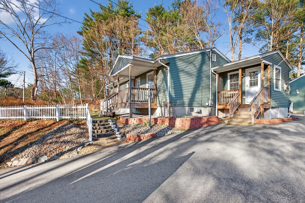 35 Dudley Road Oxford, MA 01540 - Photo 2 of 40