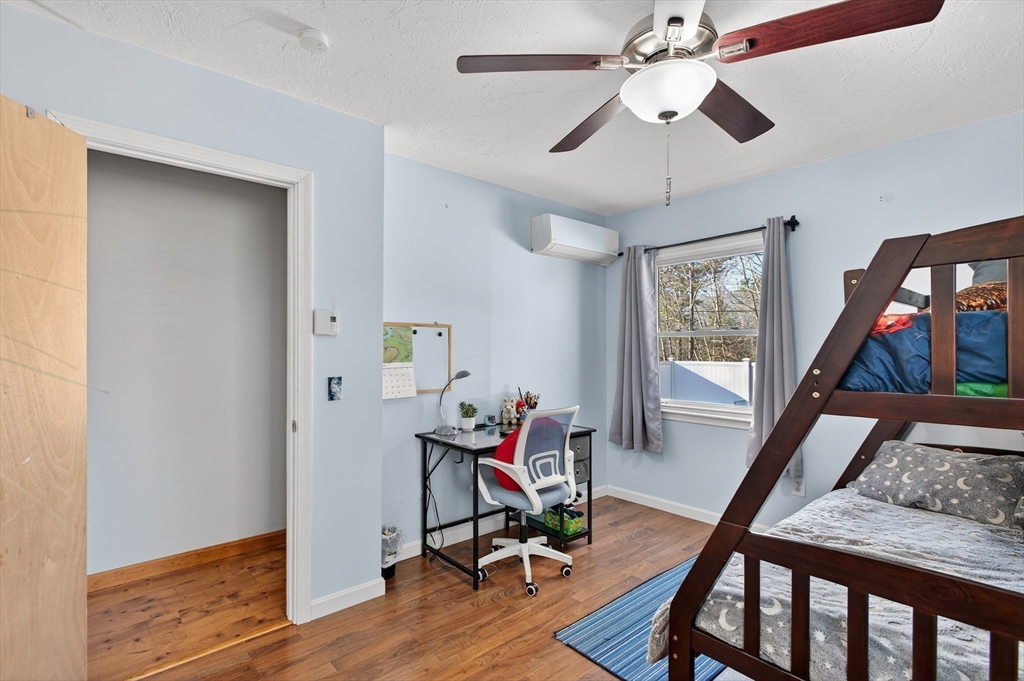 35 Dudley Road Oxford, MA 01540 - Photo 24 of 40
