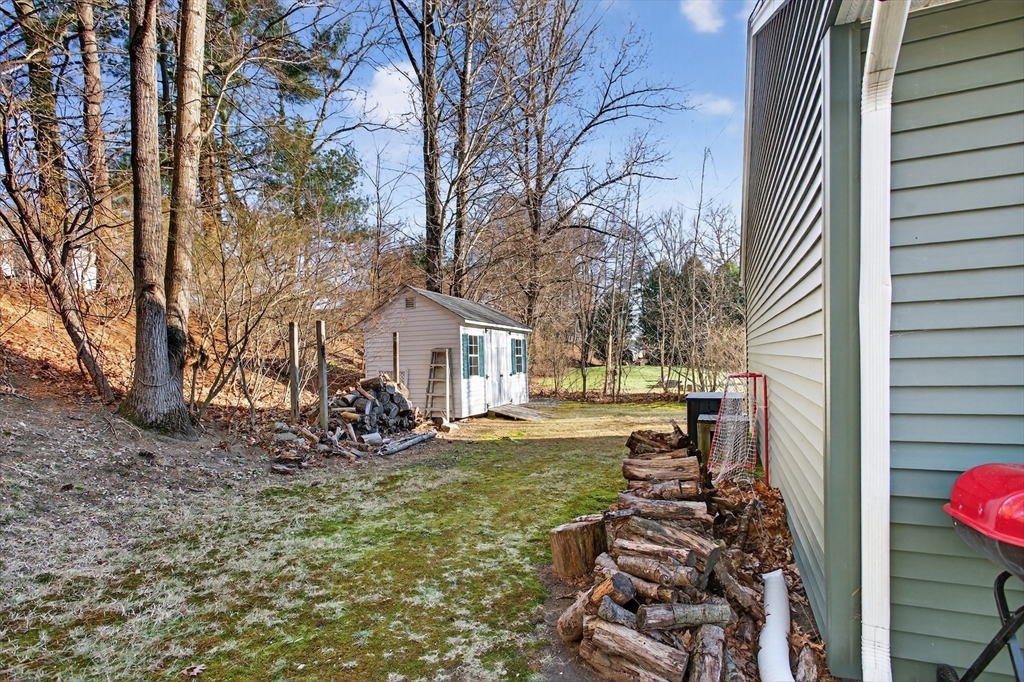35 Dudley Road Oxford, MA 01540 - Photo 40 of 40