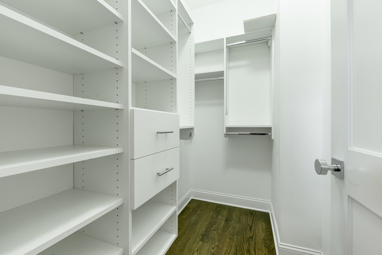 843 West Fletcher Street, Unit 2W Chicago, IL 60657 - Photo 14 of 23
