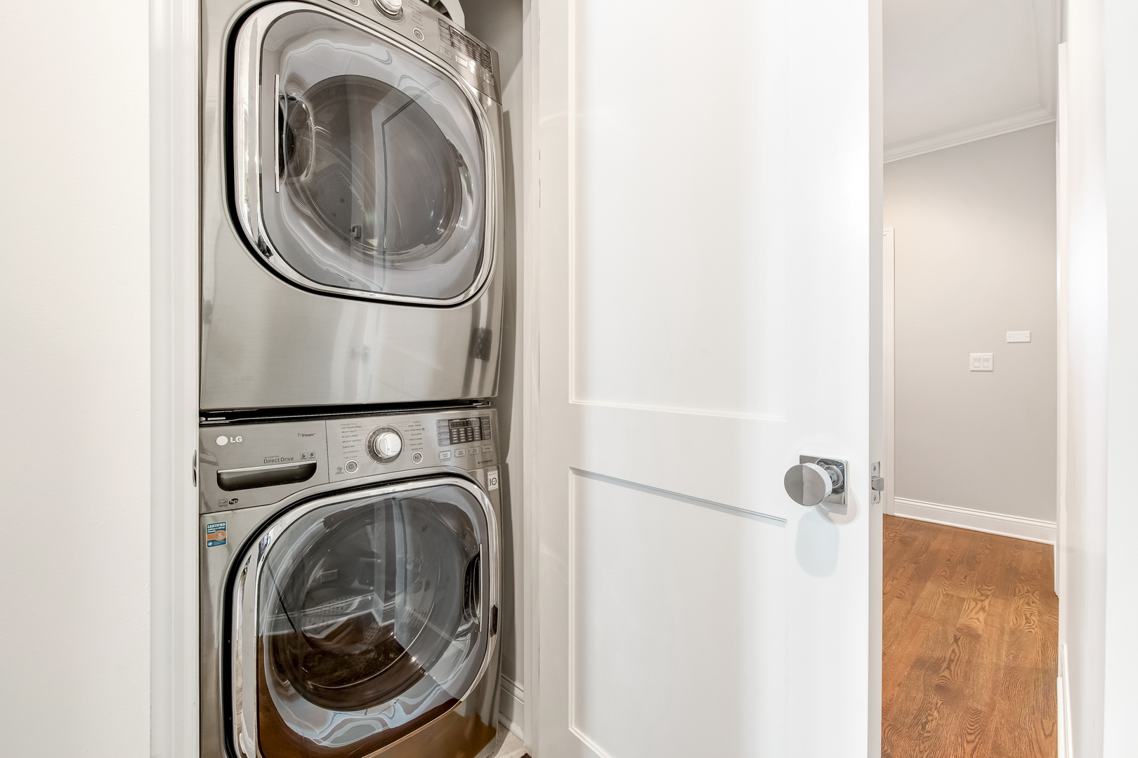 843 West Fletcher Street, Unit 2W Chicago, IL 60657 - Photo 15 of 23