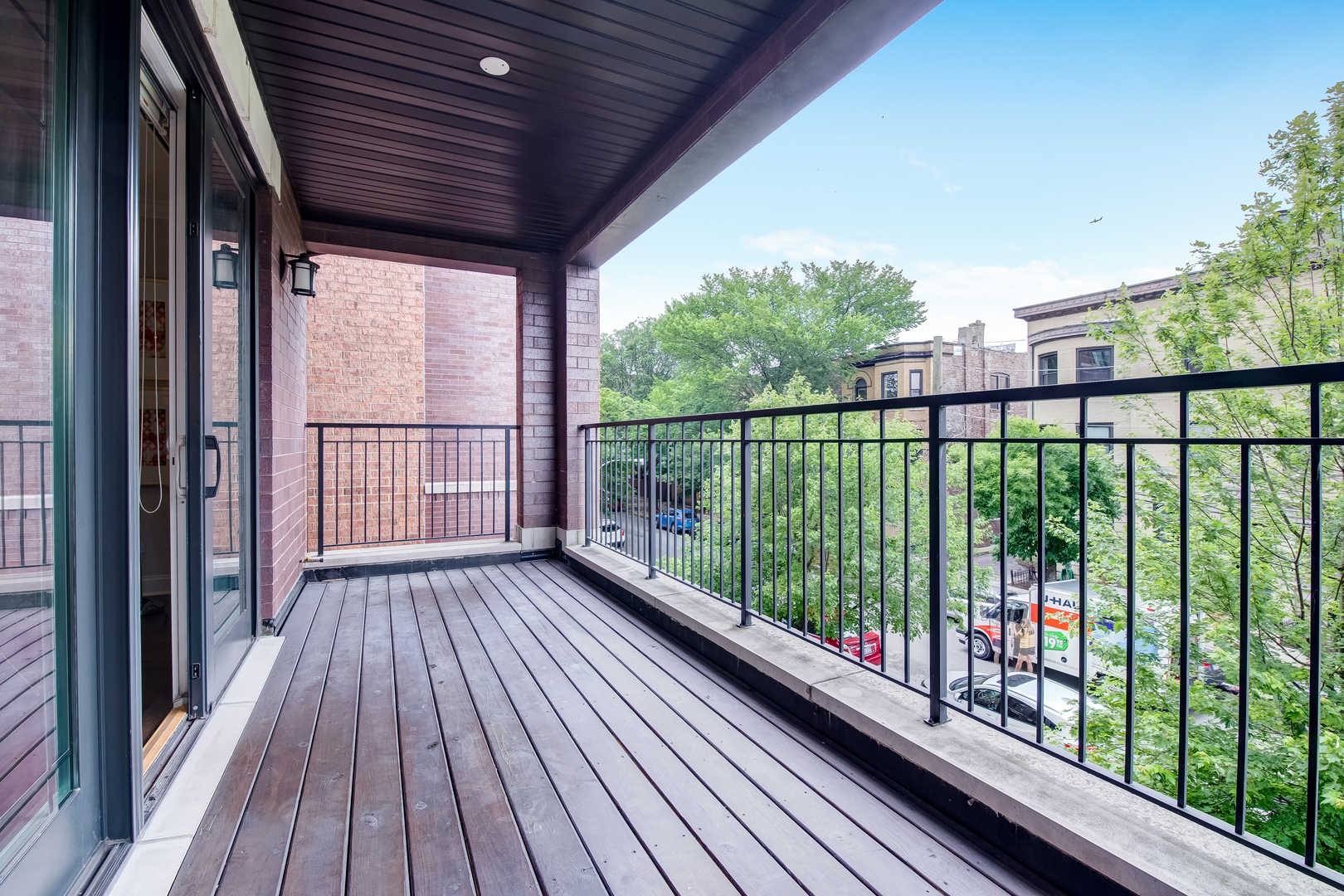 843 West Fletcher Street, Unit 2W Chicago, IL 60657 - Photo 19 of 23