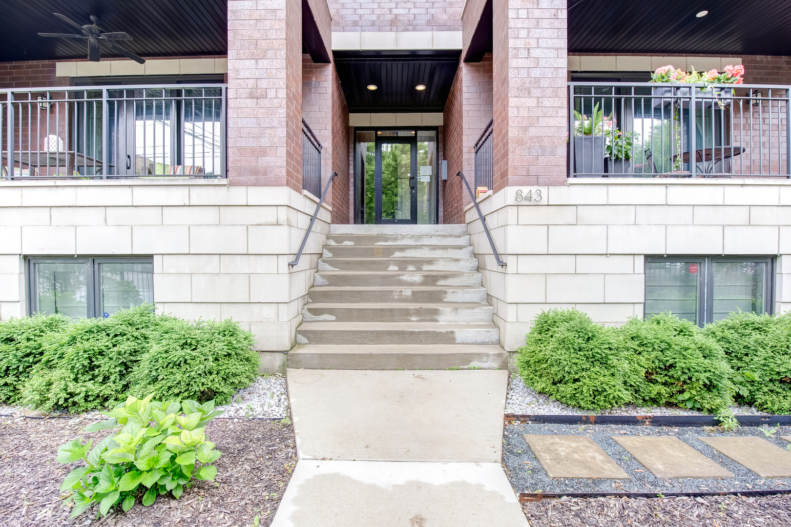 843 West Fletcher Street, Unit 2W Chicago, IL 60657 - Photo 22 of 23
