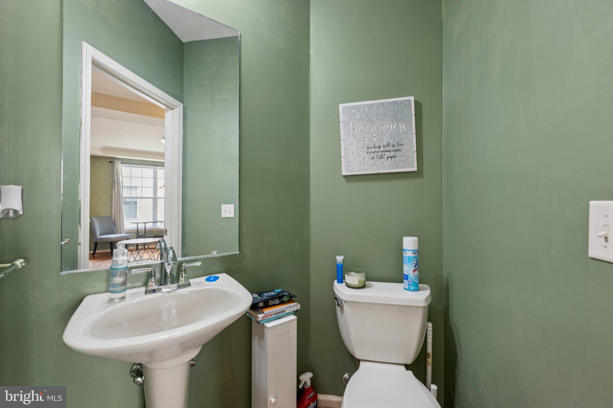 724 Wagner Farm Road Millersville, MD 21108 - Photo 6 of 36