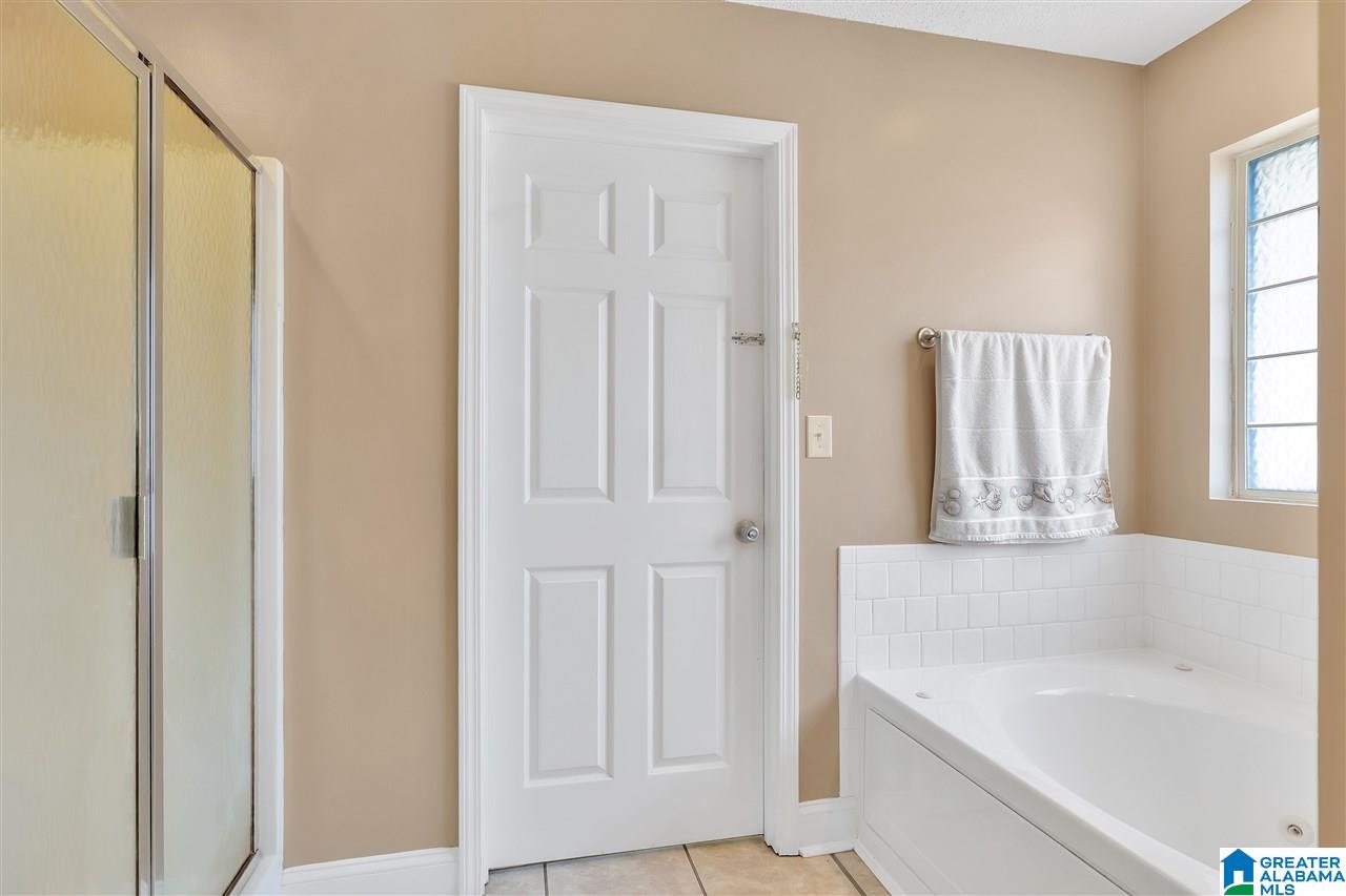 143 Meadowood Circle Adamsville, AL 35005 - Photo 18 of 31