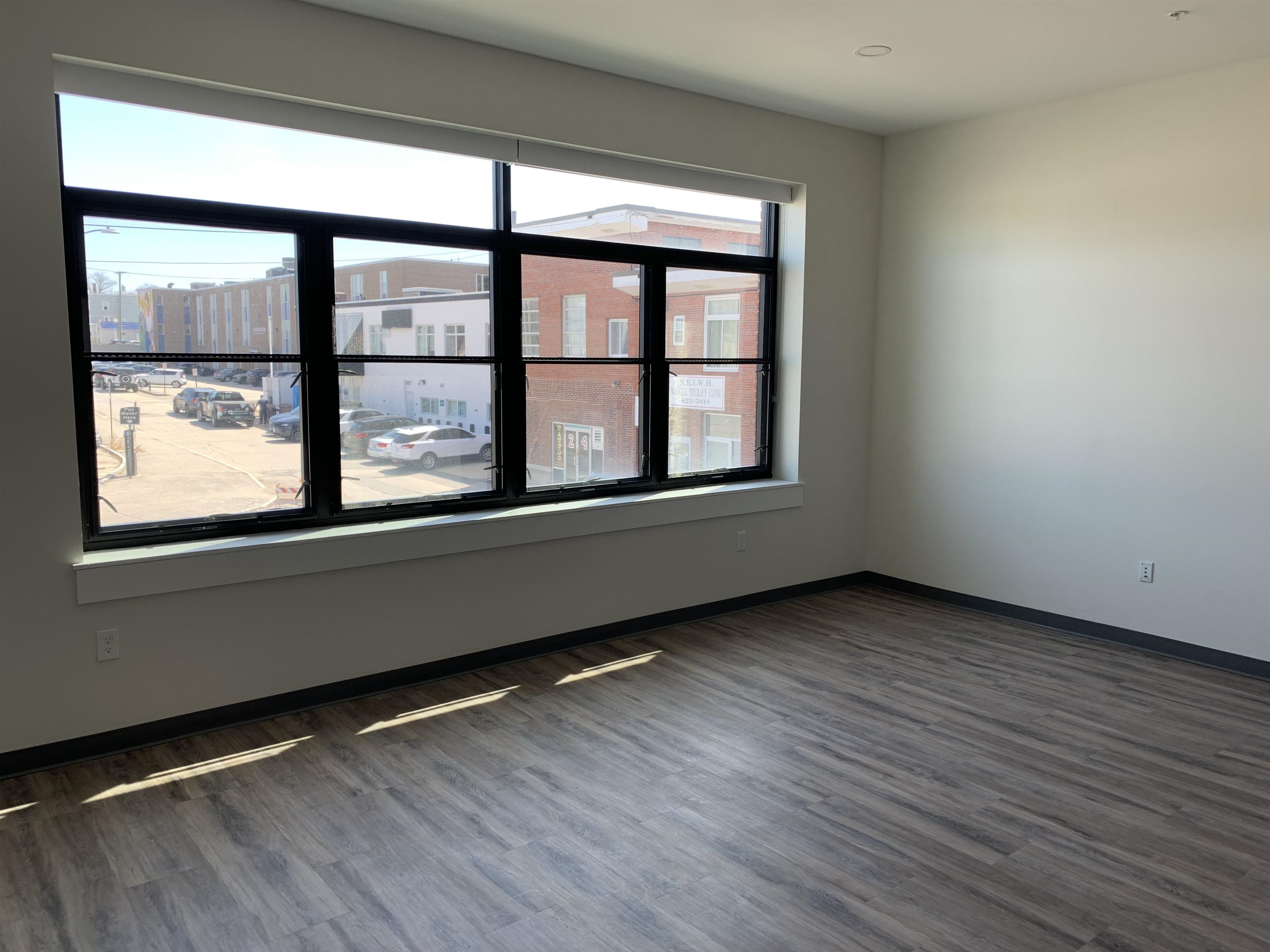 1217 Elm Street, Unit 211 Manchester, NH 03101 - Photo 3 of 9