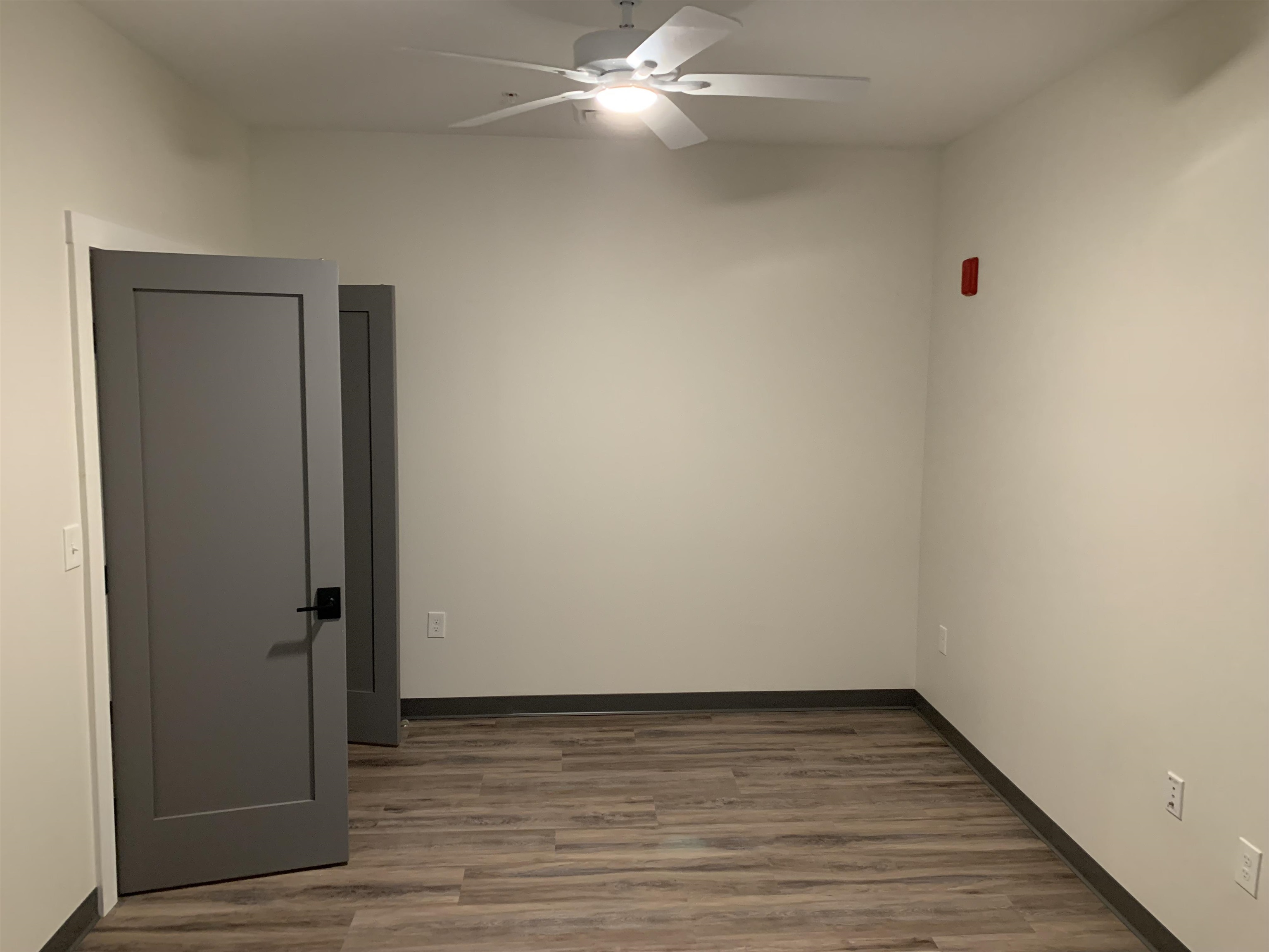 1217 Elm Street, Unit 211 Manchester, NH 03101 - Photo 4 of 9