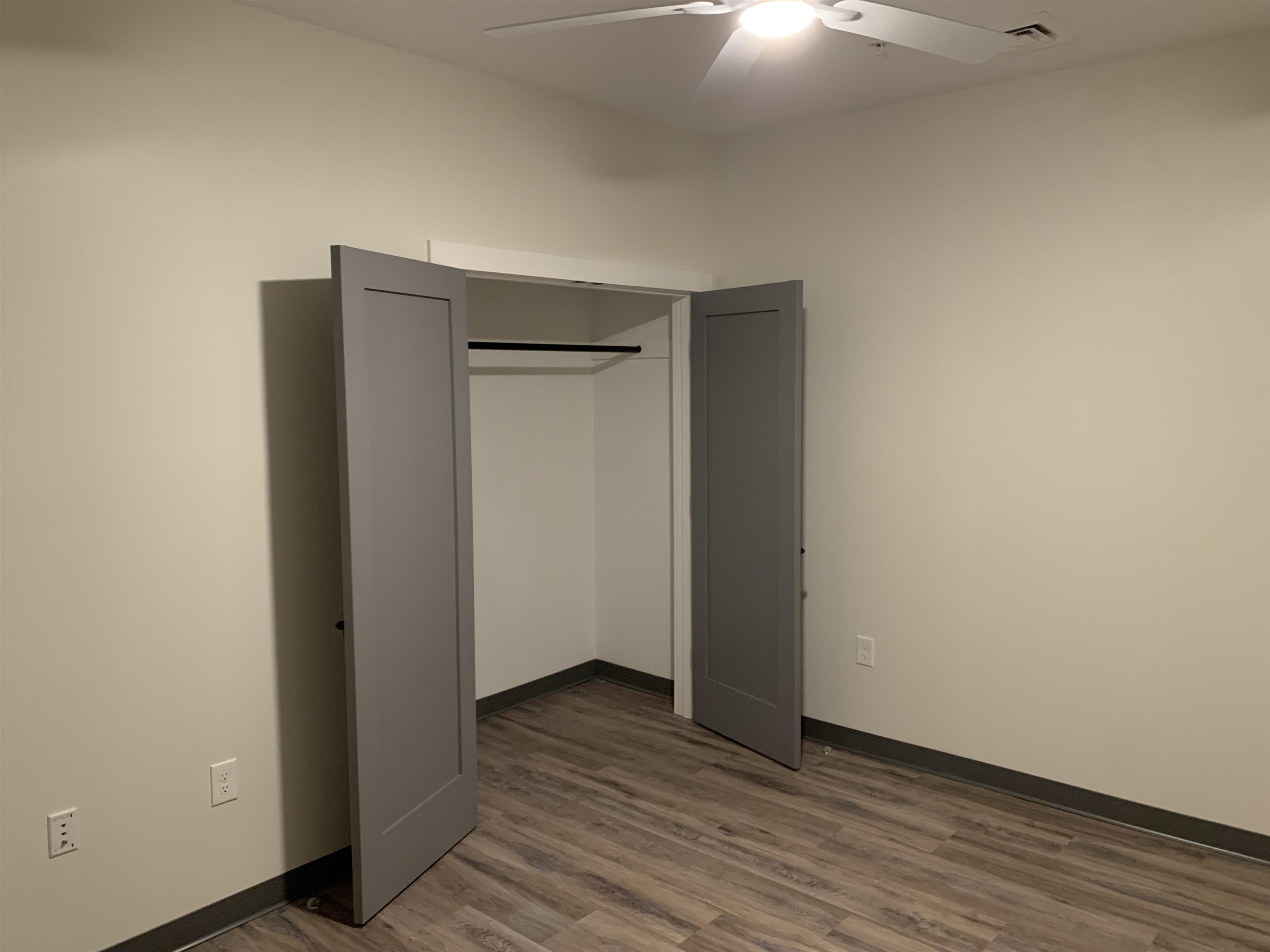 1217 Elm Street, Unit 211 Manchester, NH 03101 - Photo 5 of 9