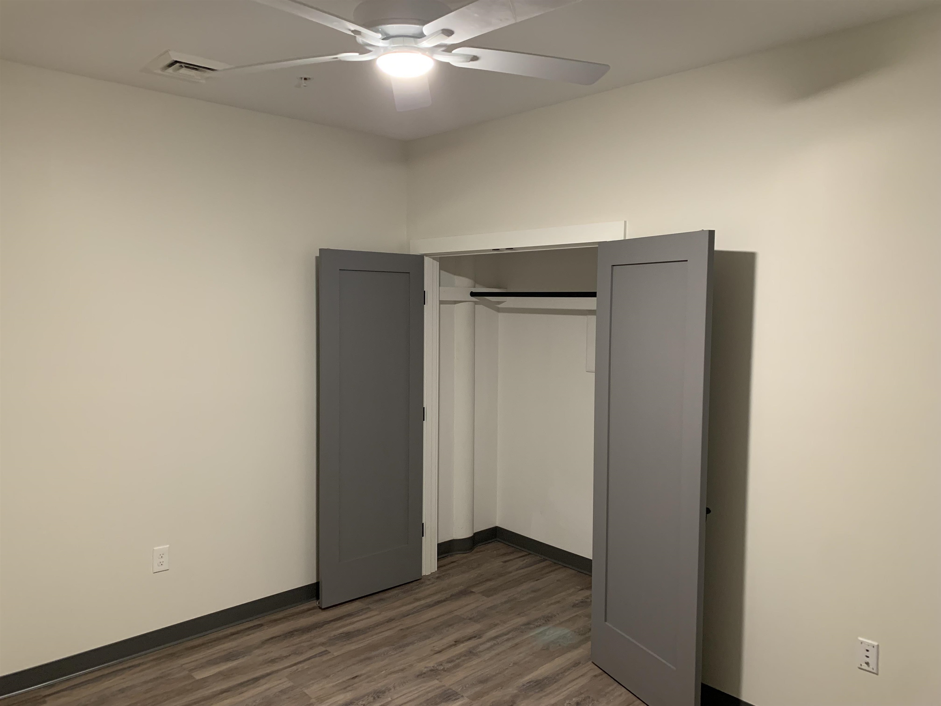 1217 Elm Street, Unit 211 Manchester, NH 03101 - Photo 6 of 9