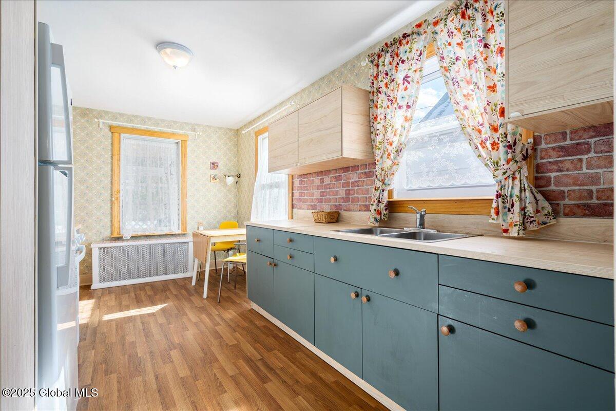 4 Centerview Drive Troy, NY 12180 - Photo 13 of 40 24-4 CENTERVIEW-19