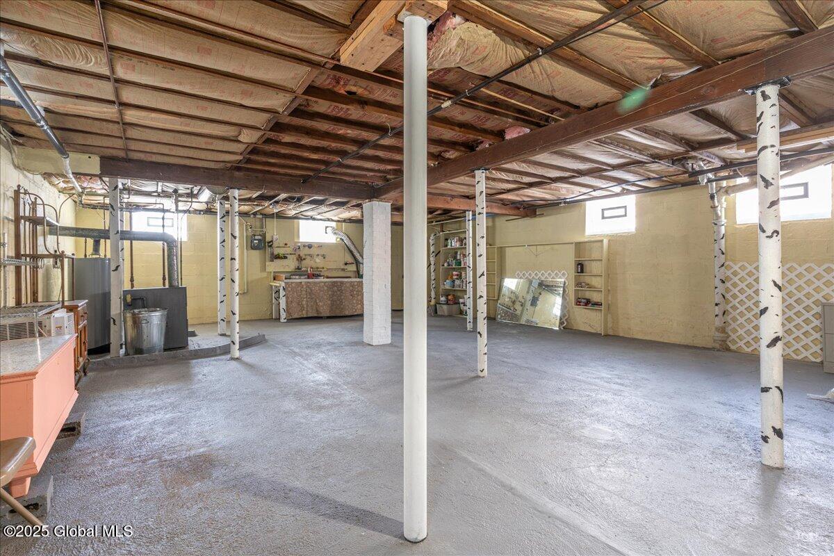 4 Centerview Drive Troy, NY 12180 - Photo 29 of 40 18-4 CENTERVIEW-25