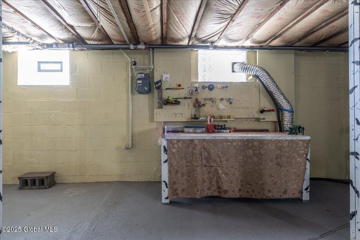 4 Centerview Drive Troy, NY 12180 - Photo 32 of 40 17-4 CENTERVIEW-26