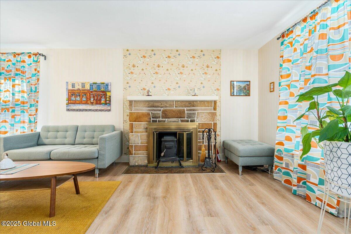 4 Centerview Drive Troy, NY 12180 - Photo 8 of 40 41-4 CENTERVIEW-4