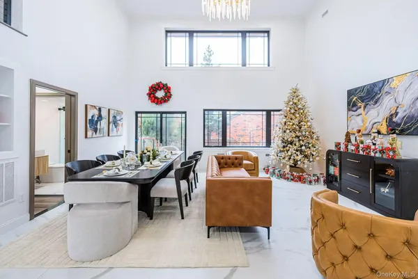 $2,450,000 | 165-15 Cross Island Parkway | Beechhurst