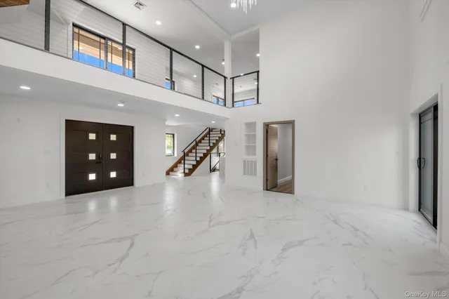 a view of an entryway