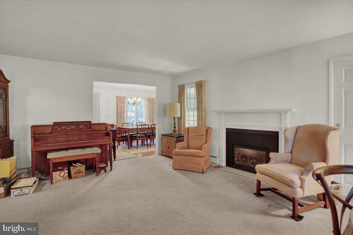 1515 Meadowlark Road Reading, PA 19610 - Photo 4 of 21 Gallery Image 4