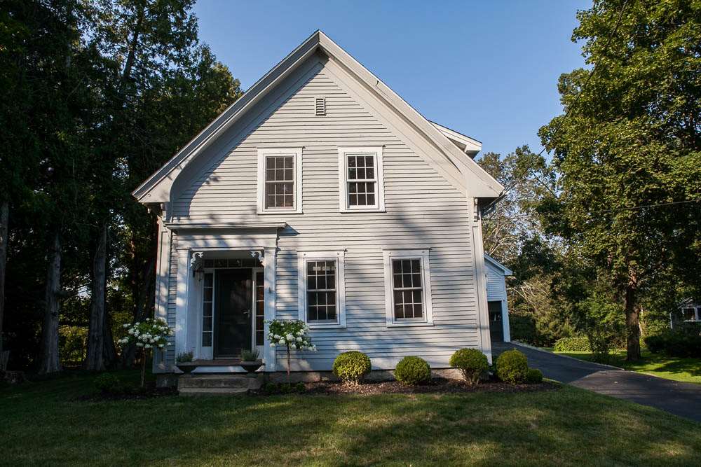 112 Chester Street Chester, NH 03036 - Photo 2 of 39