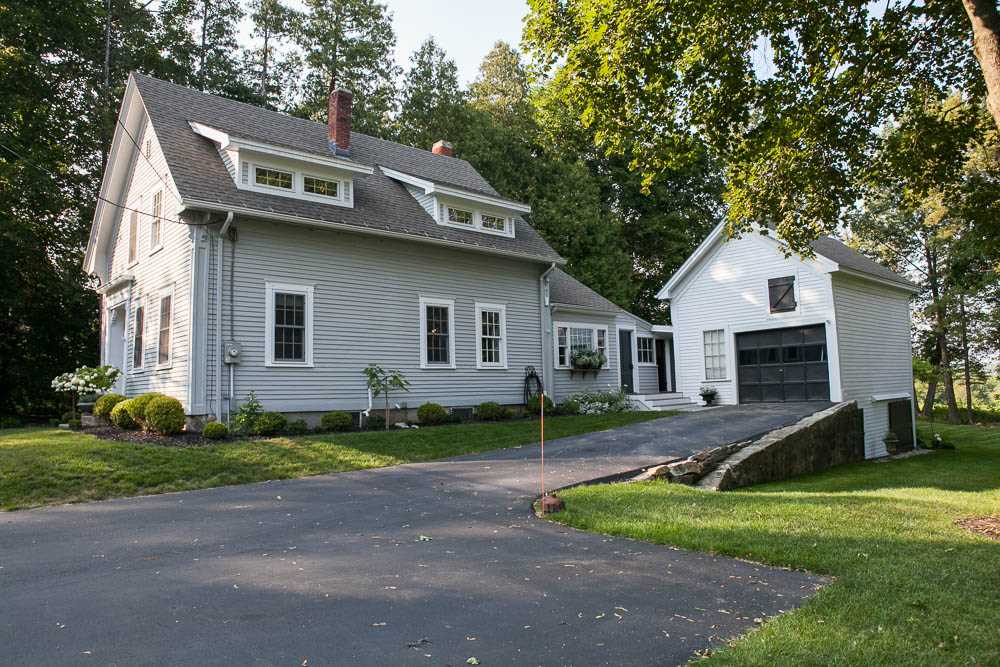 112 Chester Street Chester, NH 03036 - Photo 7 of 39