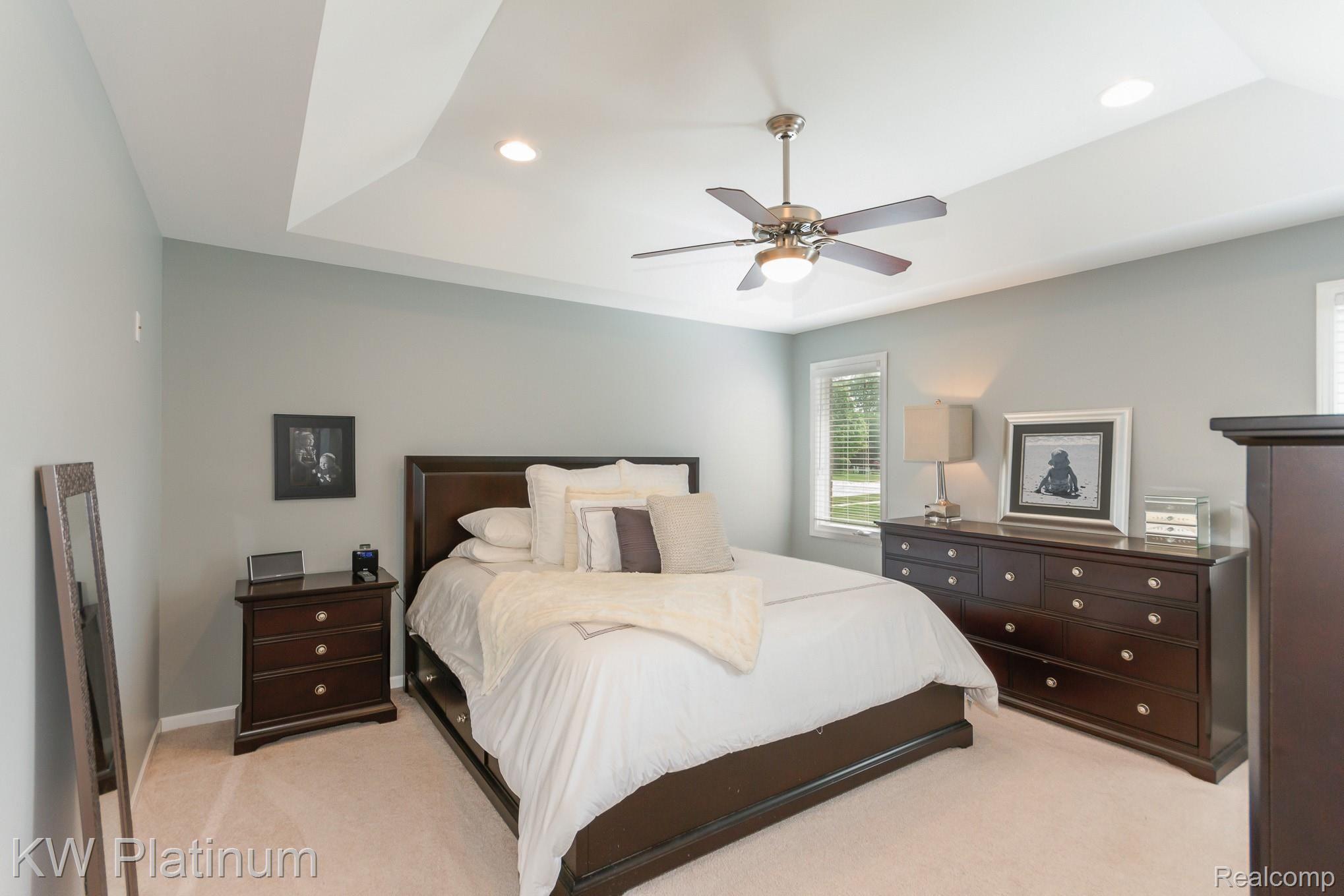 22501 Brantingham Road Macomb, MI 48044 - Photo 12 of 30 22501 Brantingham Rd_28.jpg