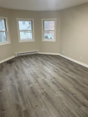 $1,750 | 5 Oliver Street, Unit 1, Southbridge, MA 01550