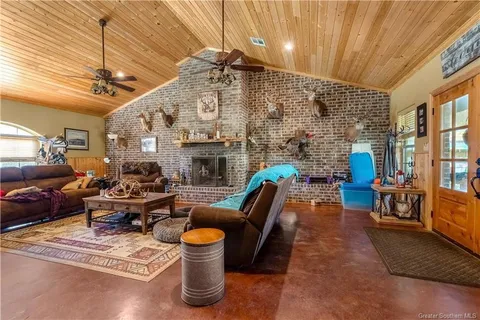 $400,000 | 2148 Highway 109, Vinton, LA 70668