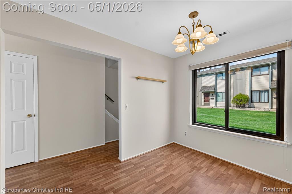 2513 Samoset Road Royal Oak, MI 48073 - Photo 12 of 40
