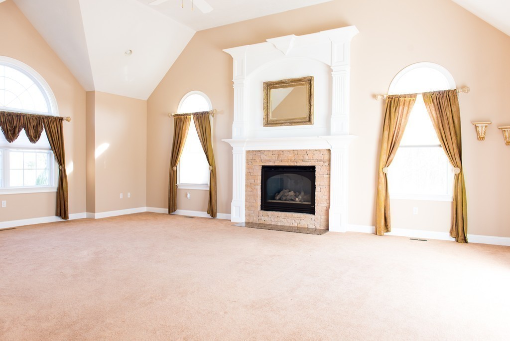 46 Douglas Road Sutton, MA 01590 - Photo 13 of 30
