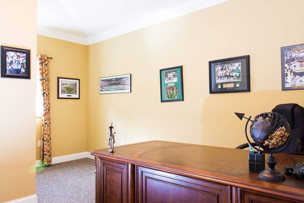 46 Douglas Road Sutton, MA 01590 - Photo 18 of 30