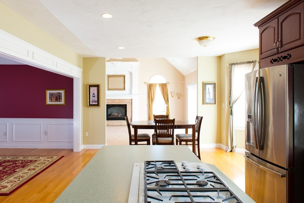 46 Douglas Road Sutton, MA 01590 - Photo 10 of 30