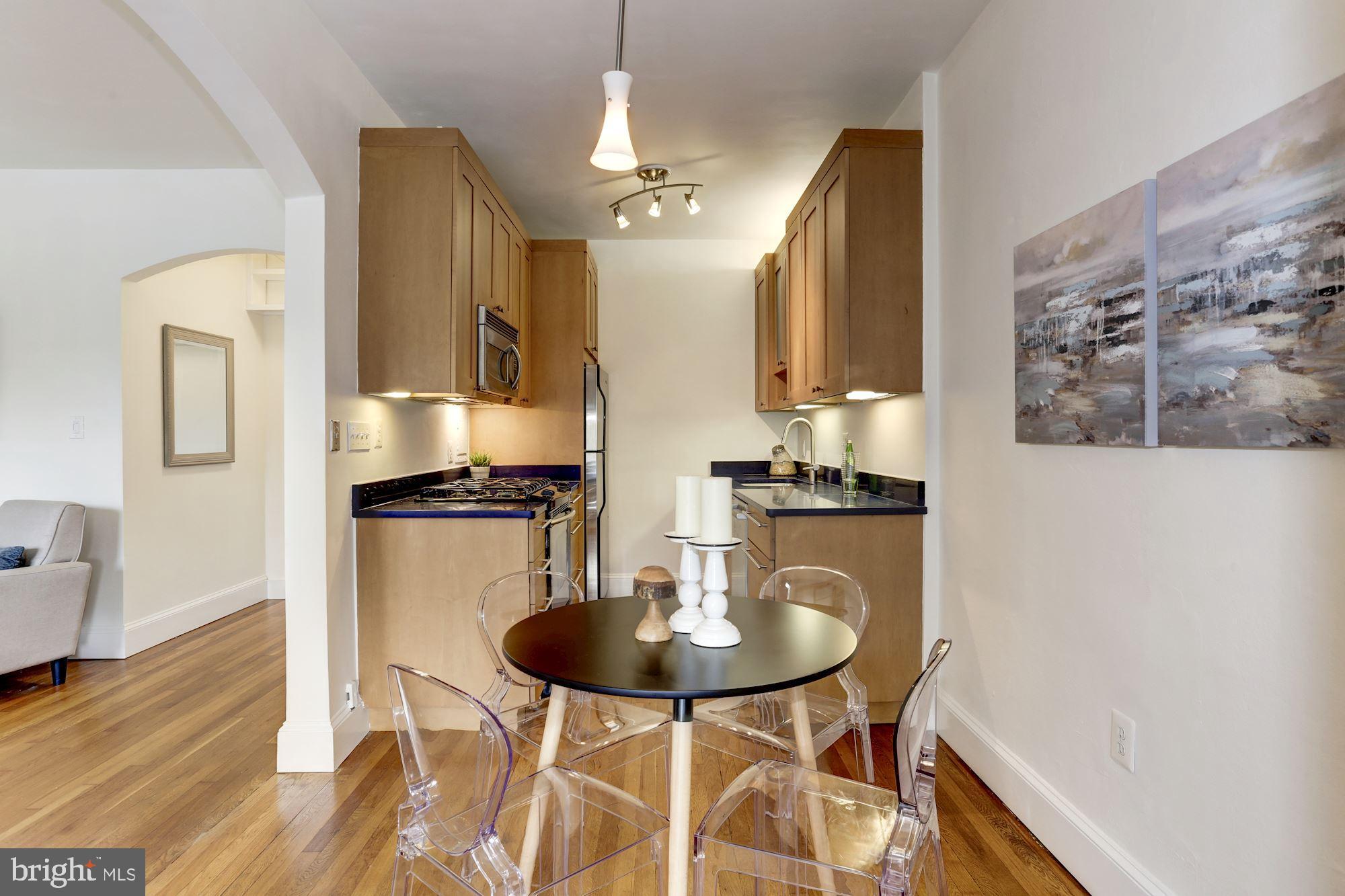2032 Belmont Road Northwest, Unit 623 Washington, DC 20009 - Photo 17 of 39