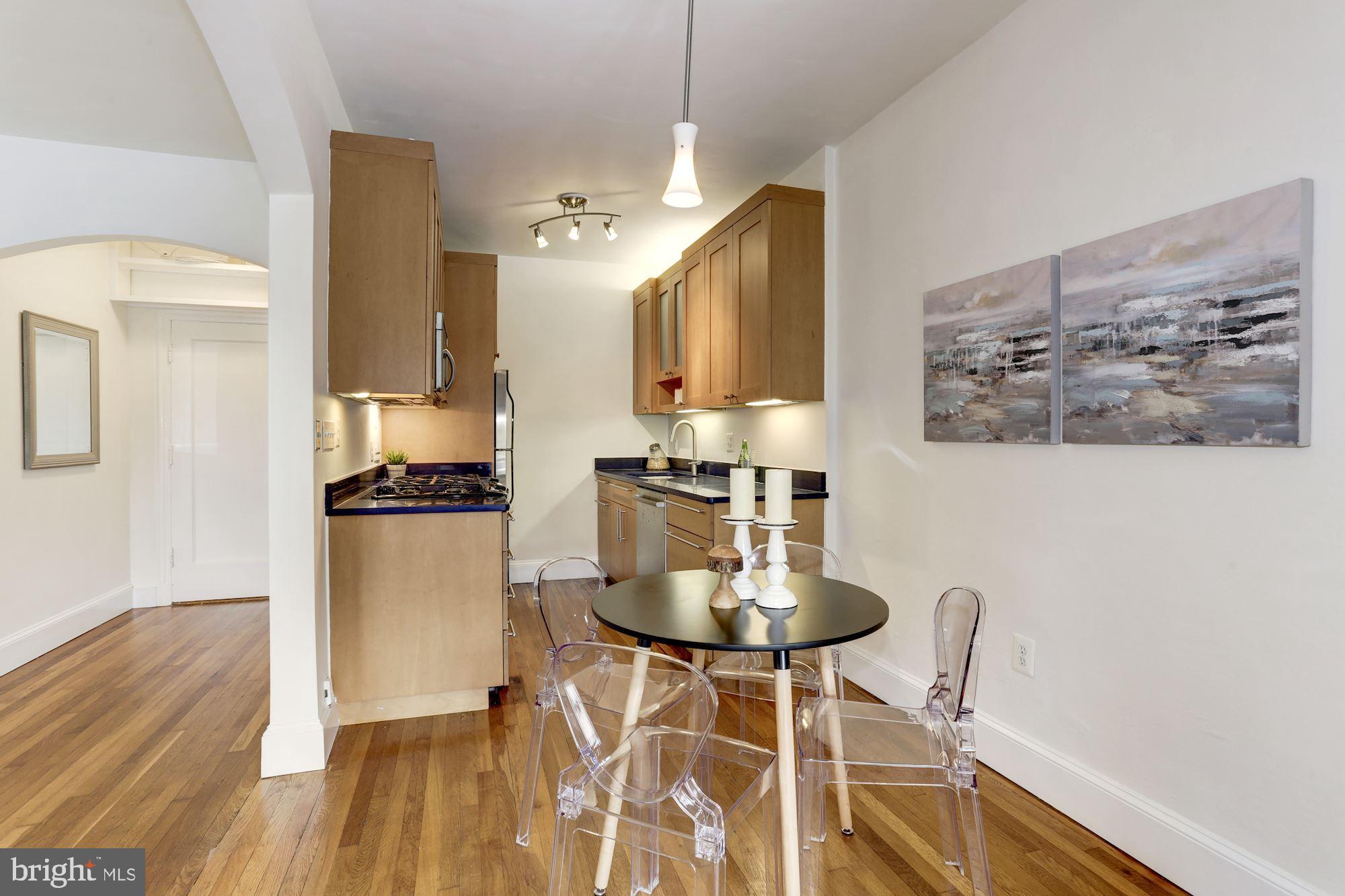 2032 Belmont Road Northwest, Unit 623 Washington, DC 20009 - Photo 18 of 39