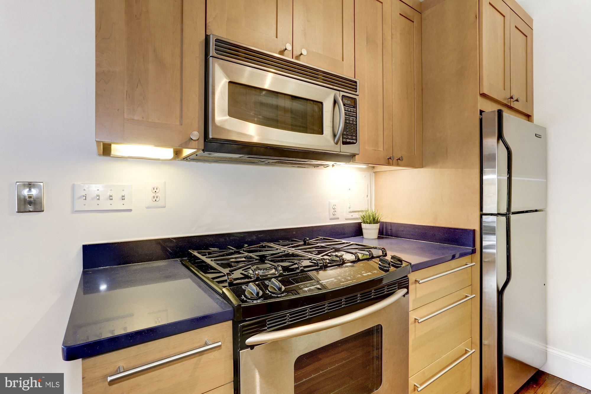 2032 Belmont Road Northwest, Unit 623 Washington, DC 20009 - Photo 28 of 39