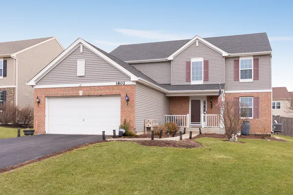 $419,900 | 1802 Oxford Way, Joliet, IL 60431