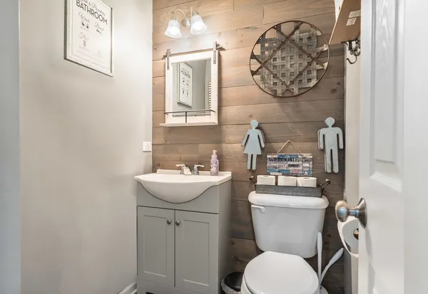 $419,900 | 1802 Oxford Way, Joliet, IL 60431