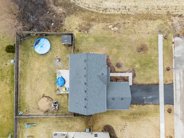 $419,900 | 1802 Oxford Way, Joliet, IL 60431