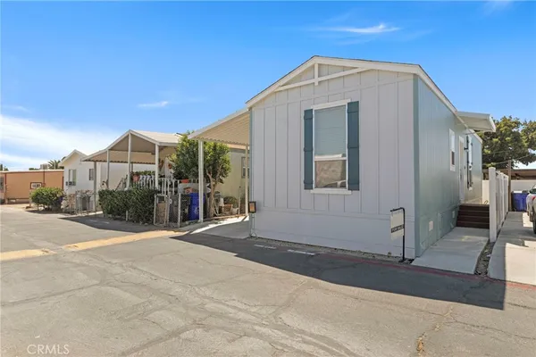 $139,900 | 3319 Avalon Street, Unit 22, Jurupa Valley, CA 92509
