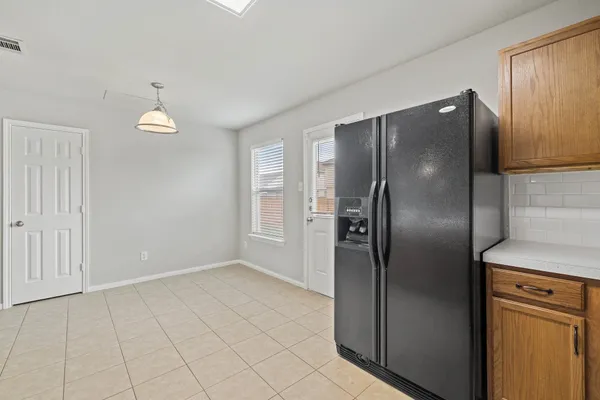 $1,950 | 711 Sugar Brook Drive, Temple, TX 76502