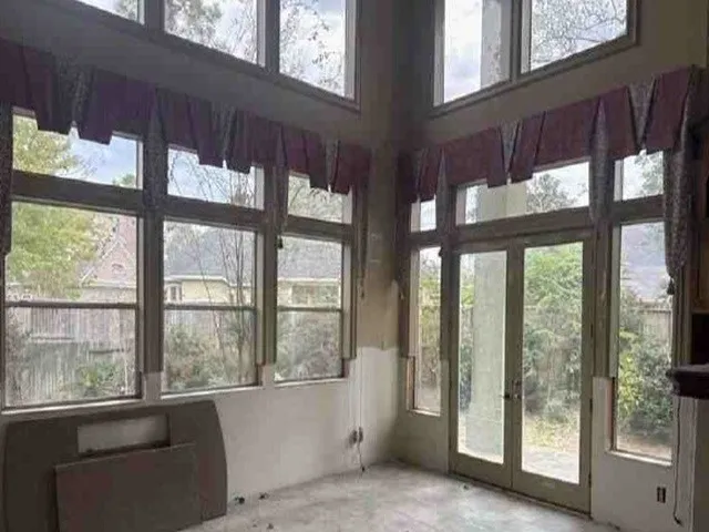 $318,000 | 46 Kingwood Greens Drive, Kingwood, TX 77339