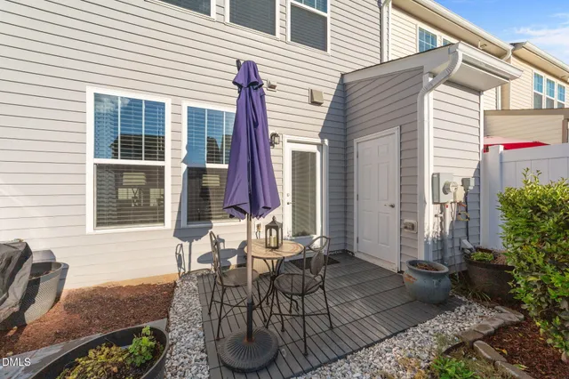 a view of house with patio