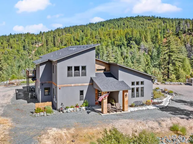 $1,850,000 | 29115 Secret Town Road, Colfax, CA 95713