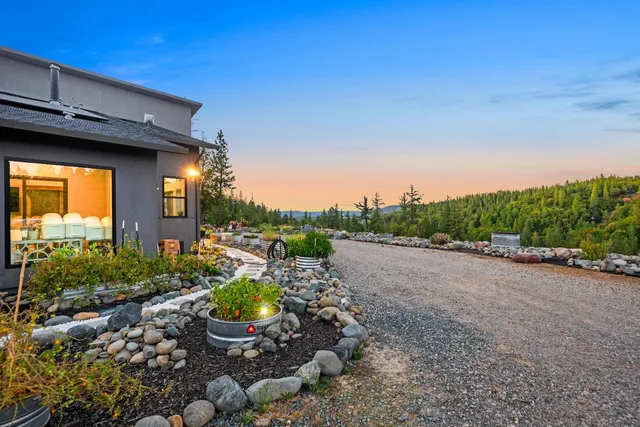 $1,850,000 | 29115 Secret Town Road, Colfax, CA 95713